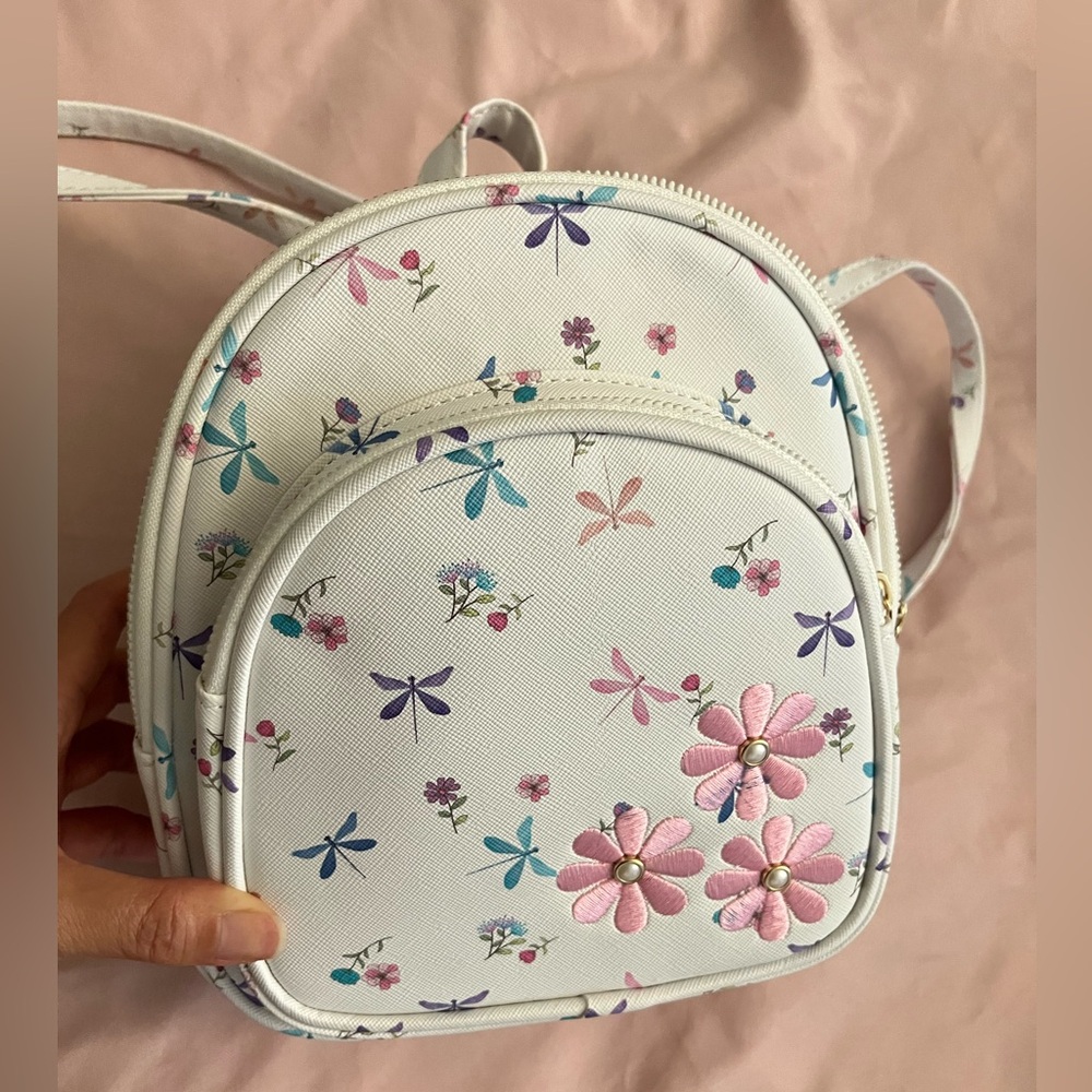 New without tag backpack
